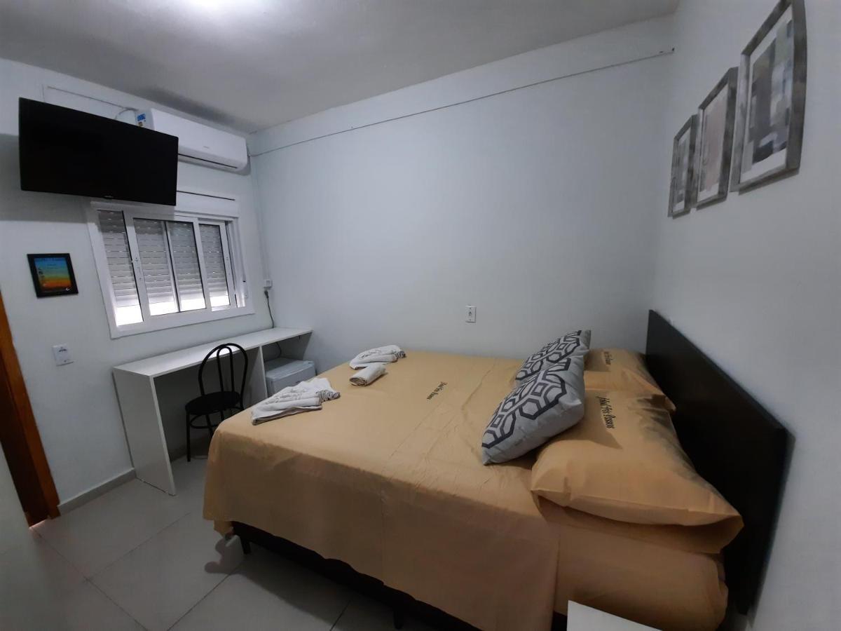 Hotel Tres Passos - Prox Ao Aeroporto E Rodoviaria Porto Alegre Eksteriør billede